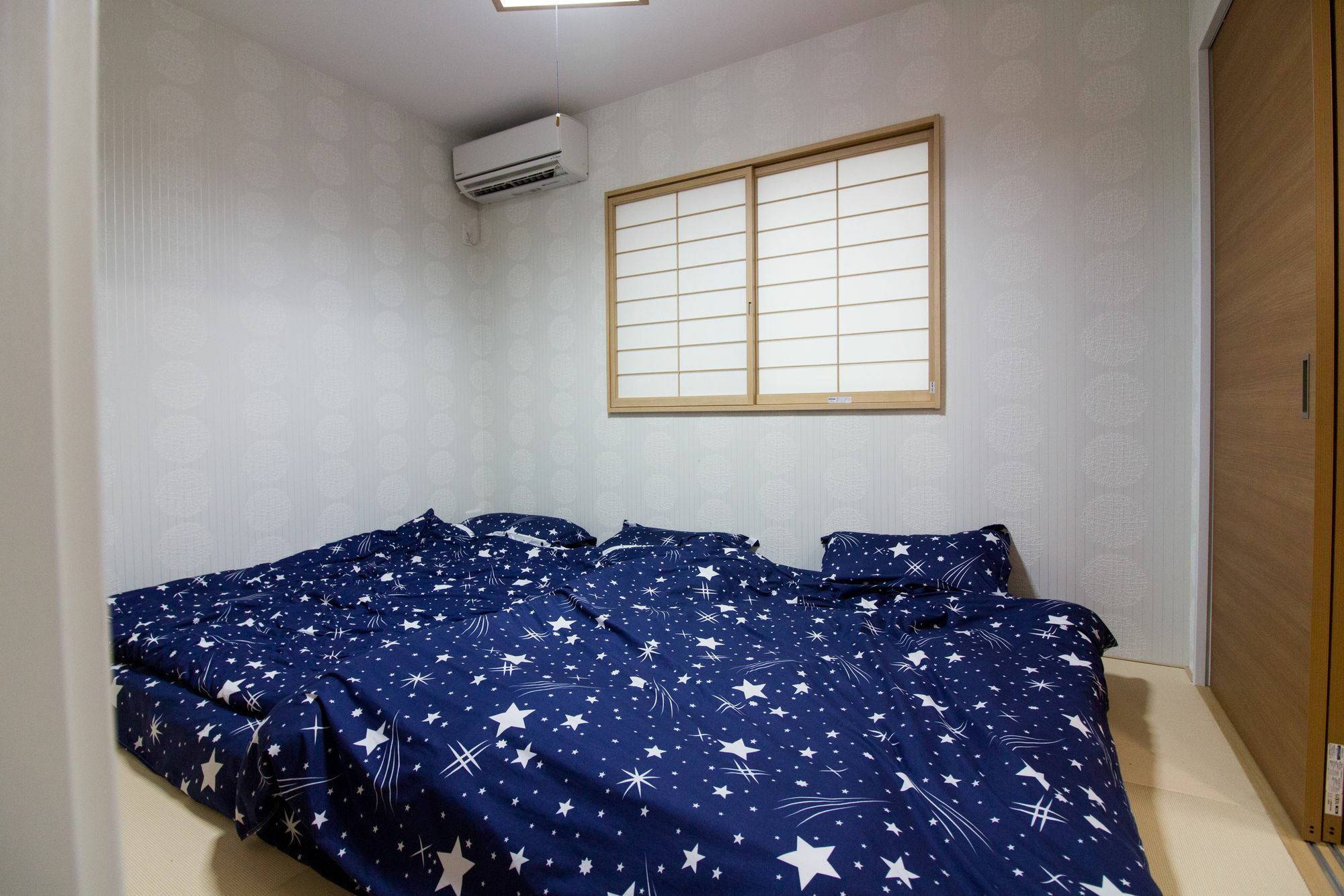 Sdy Hostel Sd Osaka Eksteriør billede